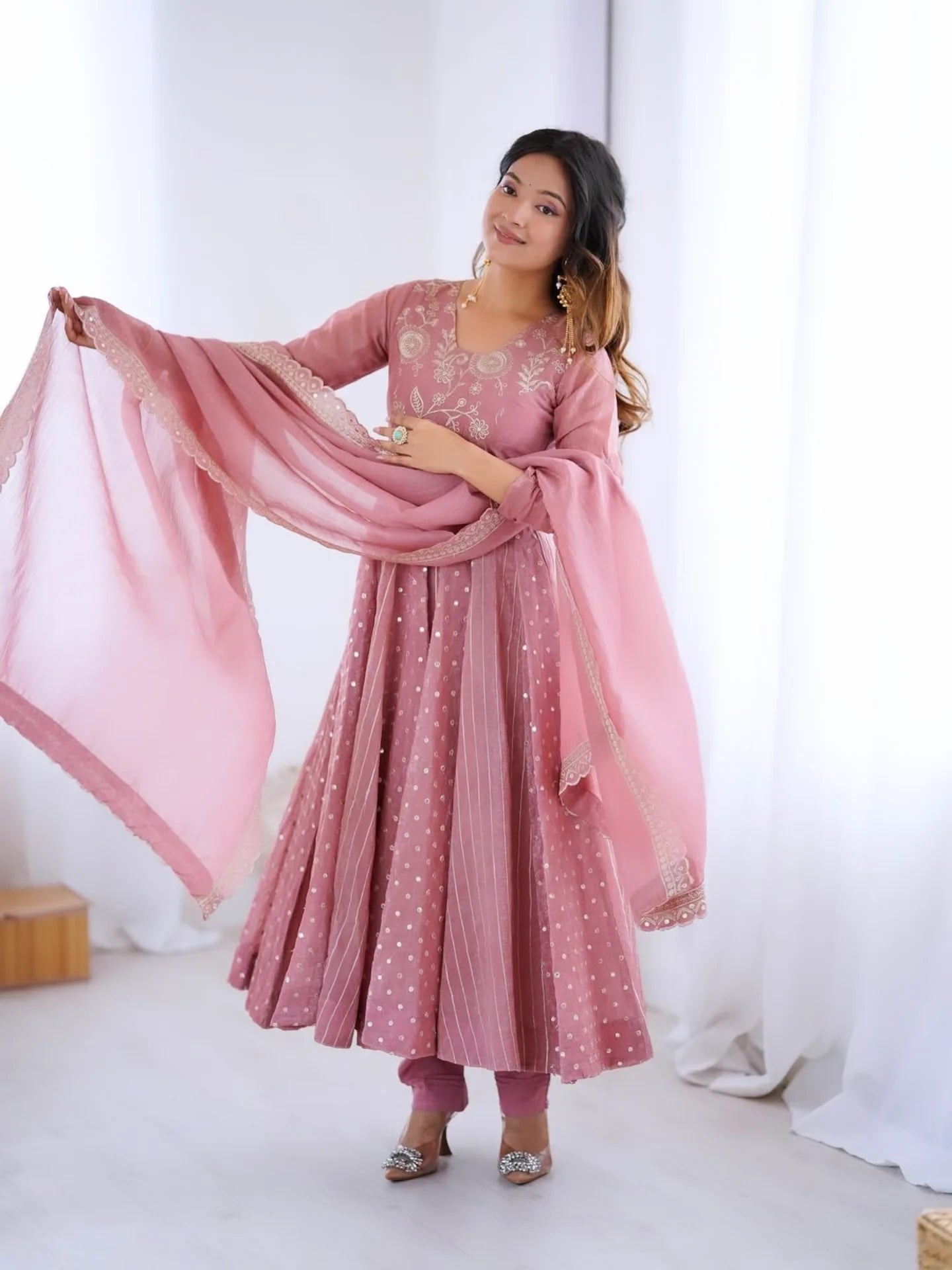 🌸💖 NEW PINK COLOR EMBROIDERY WORK GOWN SET 💖🌸